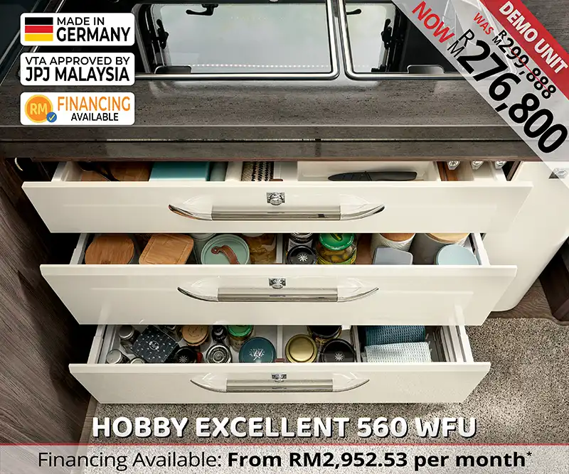 Hobby Excellent 560 WFU caravan kitchen drawers with smart storage and soft-close function for Malaysian travellers.
